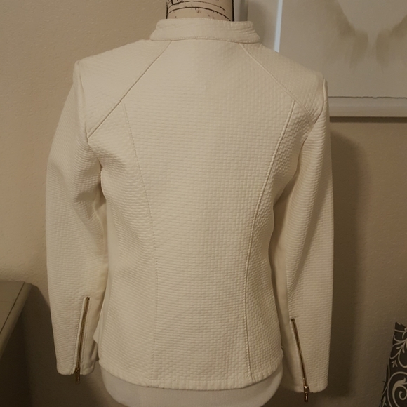 Calvin Klein cream faux leather jacket - Picture 3 of 7